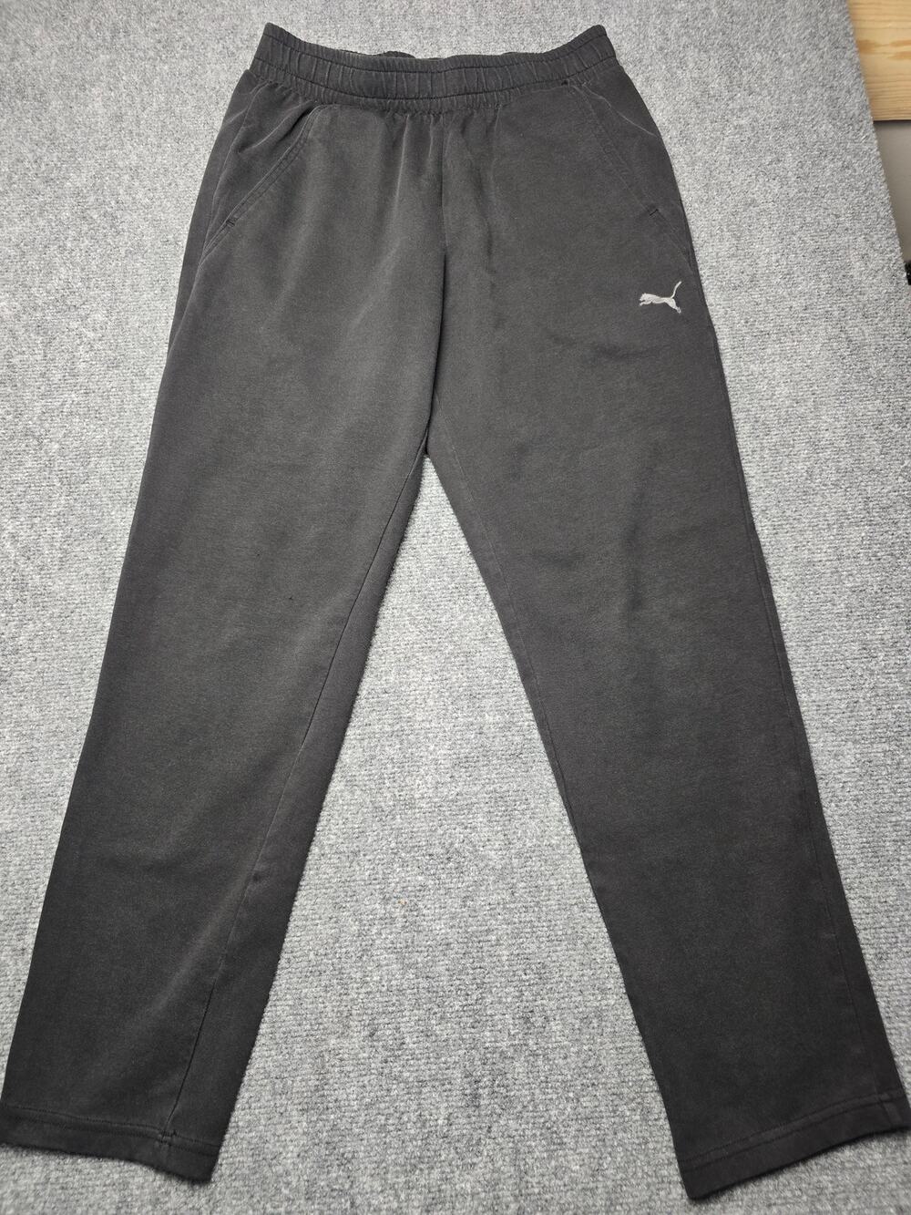 PUMA Sweatpants Mens M Black Open Bottom Fleece Athletic Logo Pants